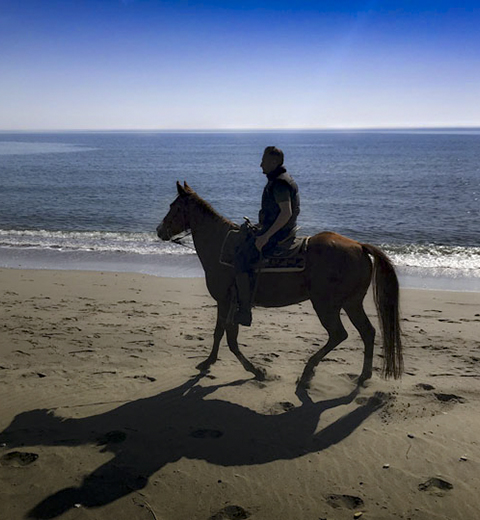 Escursione equestre sulla costa ionica