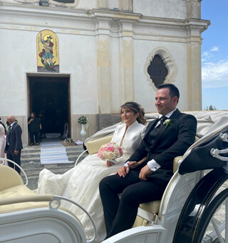 Matrimonio con carrozza Carmela e Santo